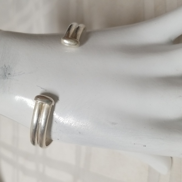 BLUE LACE AGATE CUFF STYLE BRACELET IN 925 SS, 7", EUC, J#49 - Picture 3 of 4